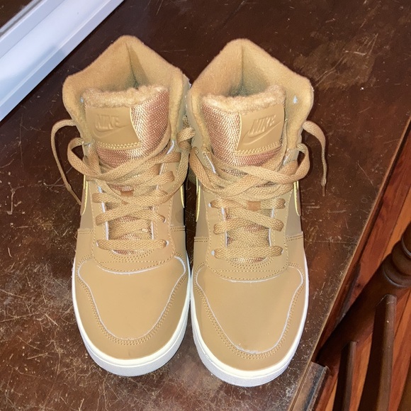 Nike Ebernon Womens Mid SE “Wheat” - Picture 4 of 4